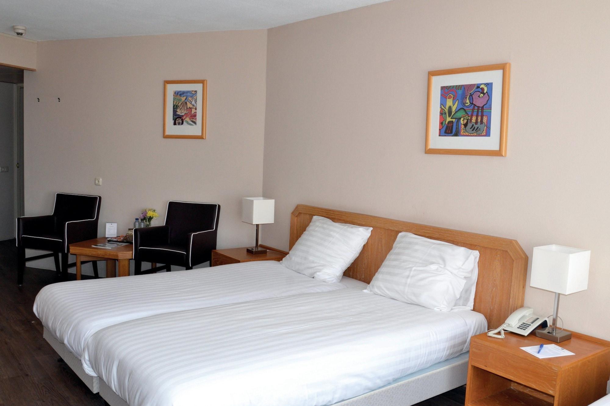 เฟลทเชอร์ โฮเต็ล-เรสเทอรองต์ คาร์ลตัน Hotel นาลด์ไวค์ ภายนอก รูปภาพ