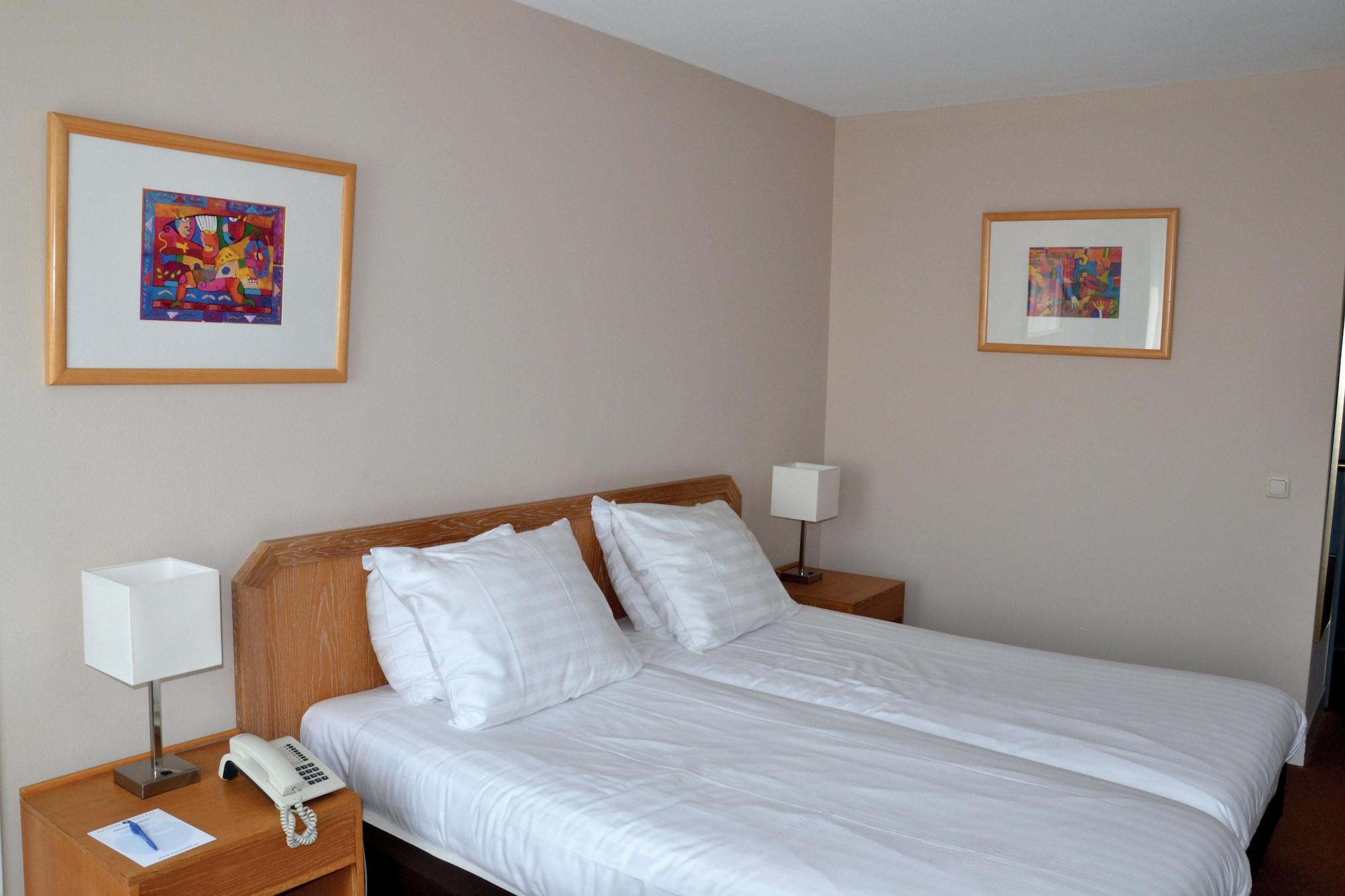 เฟลทเชอร์ โฮเต็ล-เรสเทอรองต์ คาร์ลตัน Hotel นาลด์ไวค์ ภายนอก รูปภาพ