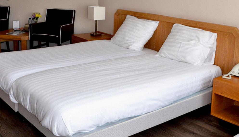 เฟลทเชอร์ โฮเต็ล-เรสเทอรองต์ คาร์ลตัน Hotel นาลด์ไวค์ ภายนอก รูปภาพ