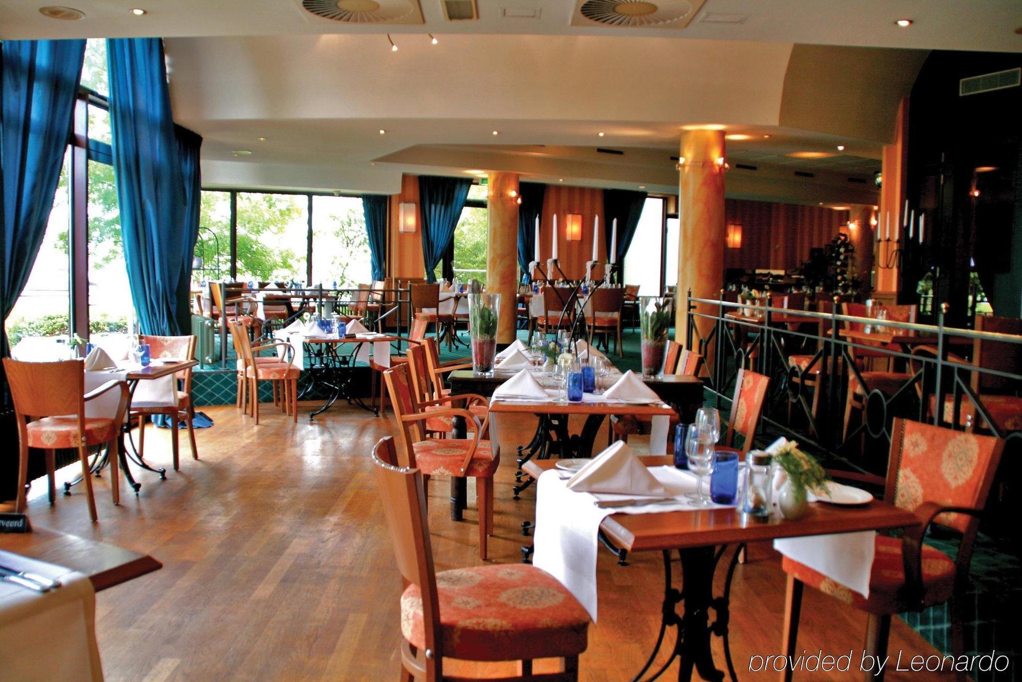 เฟลทเชอร์ โฮเต็ล-เรสเทอรองต์ คาร์ลตัน Hotel นาลด์ไวค์ ร้านอาหาร รูปภาพ
