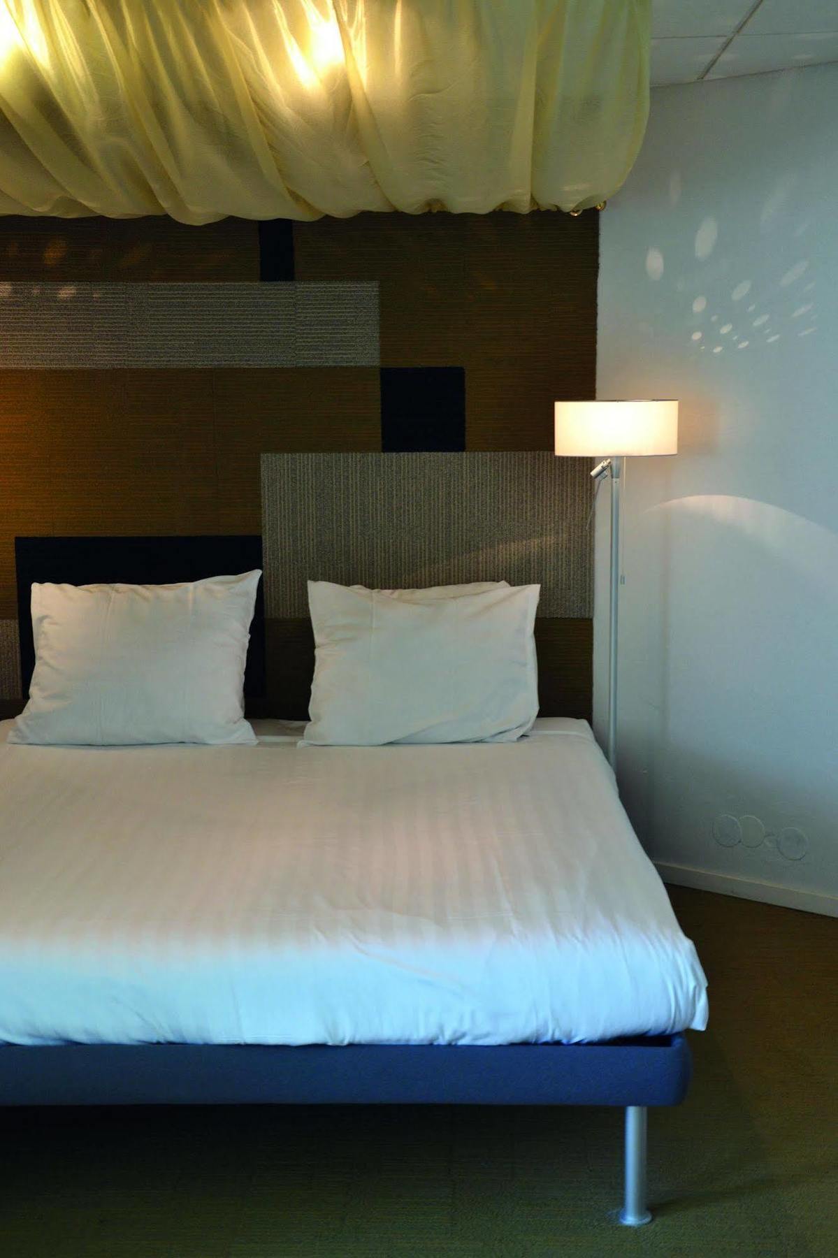 เฟลทเชอร์ โฮเต็ล-เรสเทอรองต์ คาร์ลตัน Hotel นาลด์ไวค์ ภายนอก รูปภาพ